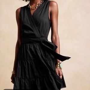 Banana Republic Tiered Wrap Dress XXS